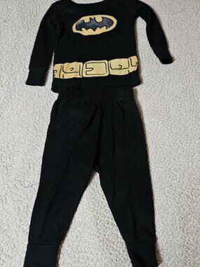Batman - DC Comics Boys Size 18M Pajama Set - Preowned